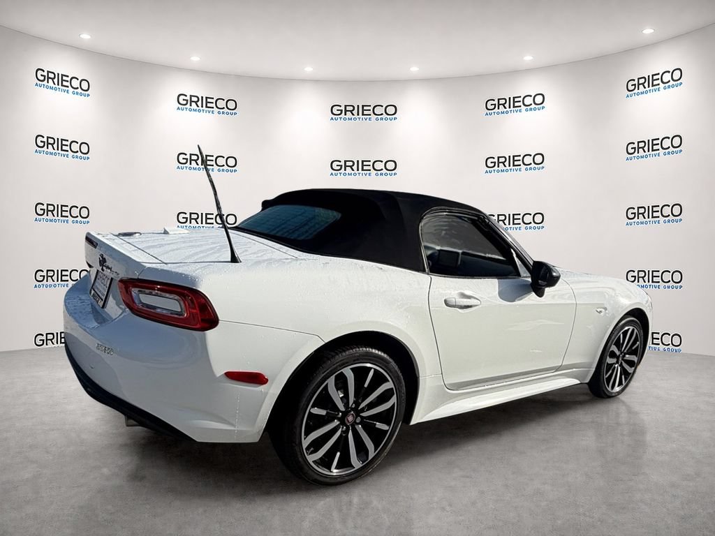 Used 2019 FIAT 124 Spider RWD image 7