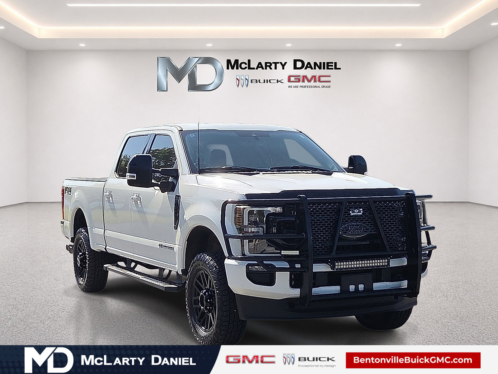 Used 2022 Ford F250 Lariat w/ Black Appearance Package AWD/4WD image 1