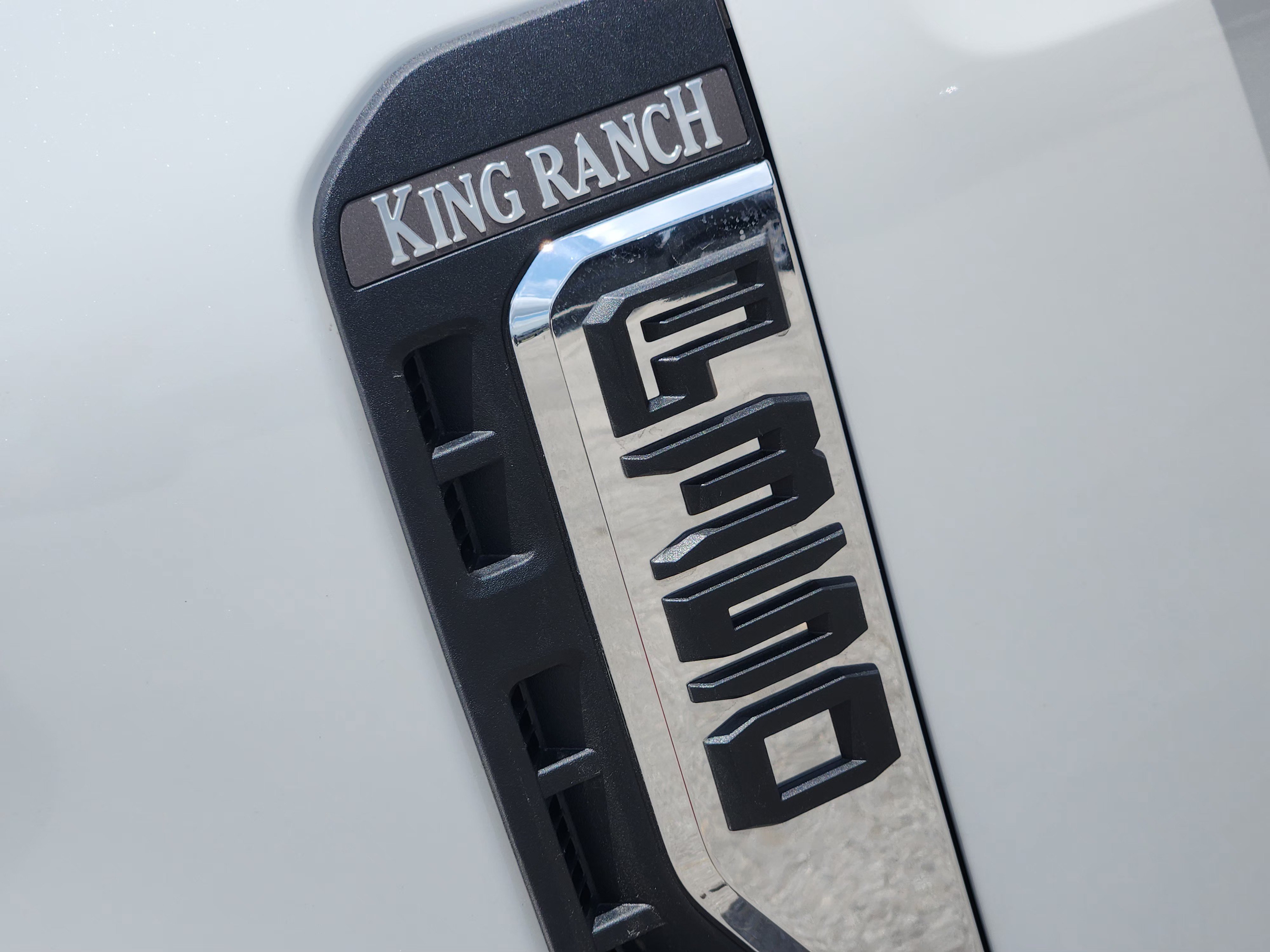 New 2026 Ford F350 King Ranch w/ Tremor Off-Road Package AWD/4WD image 8