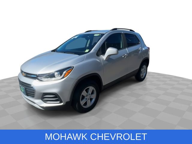 Certified 2020 Chevrolet Trax LT w/ LT Convenience Package image 4
