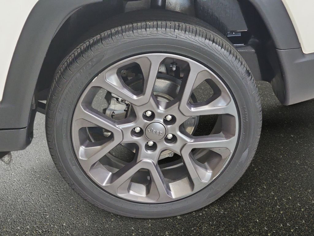 Used 2020 Jeep Compass High Altitude AWD/4WD image 35