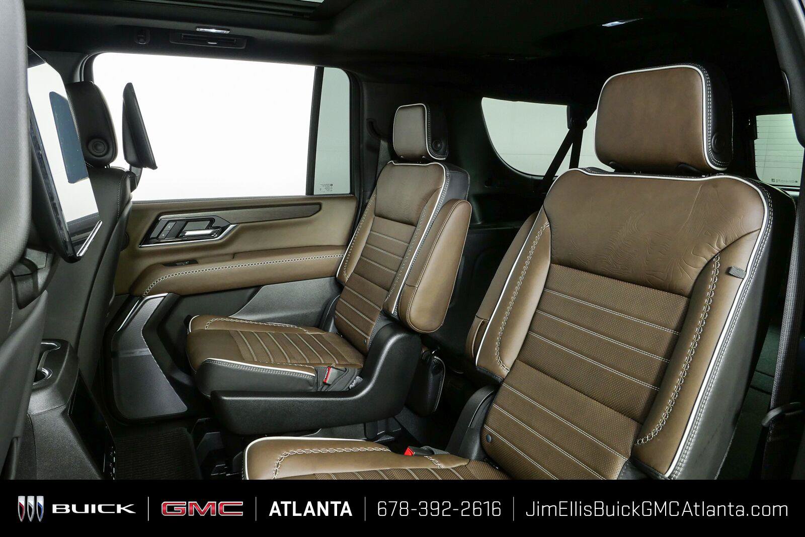 New 2026 GMC Yukon XL Denali Ultimate AWD/4WD image 18