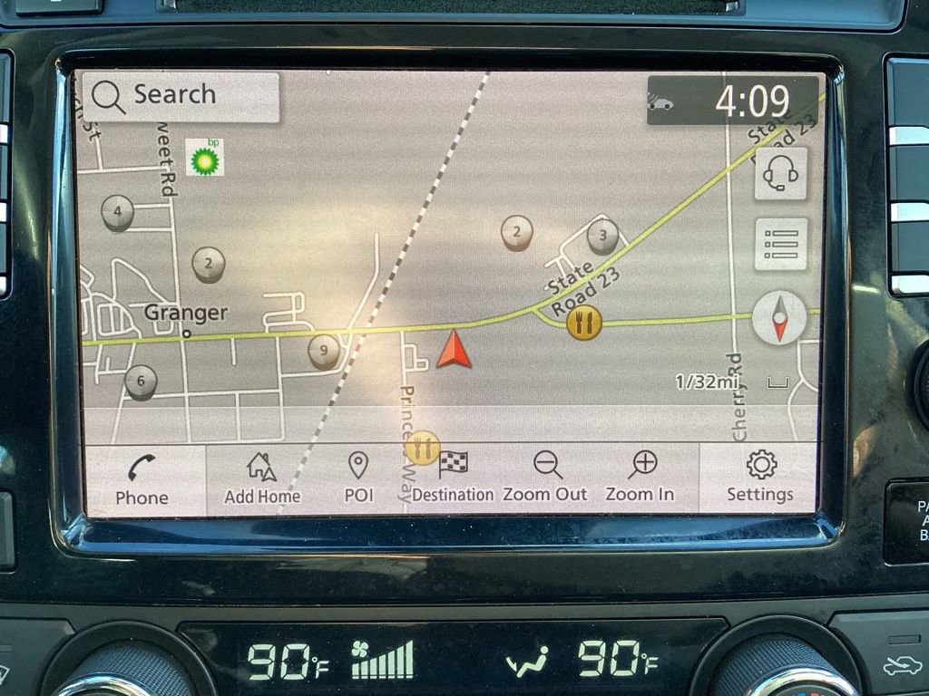 Used 2023 Nissan Maxima SV w/ Floor Mat Group image 21