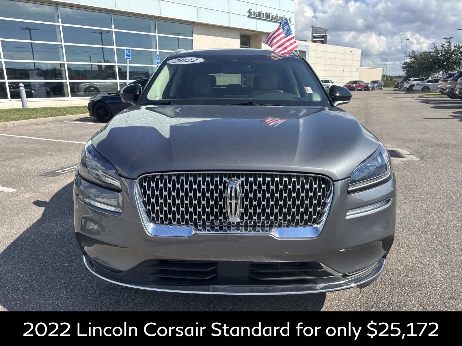 Used 2022 Lincoln Corsair FWD image 2