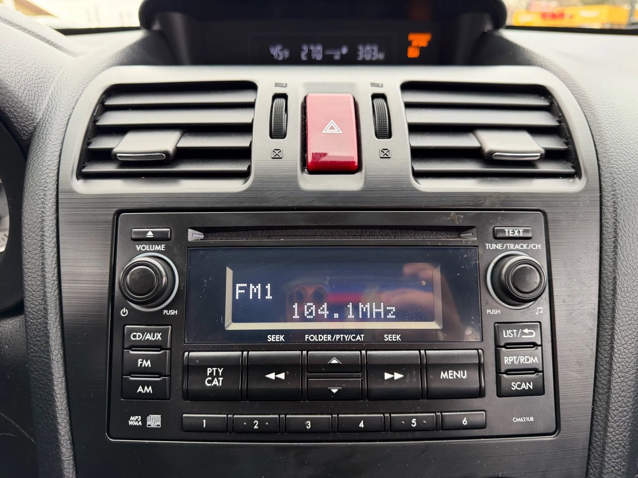 Used 2013 Subaru Impreza 2.0i Premium w/ All-Weather Pkg image 22