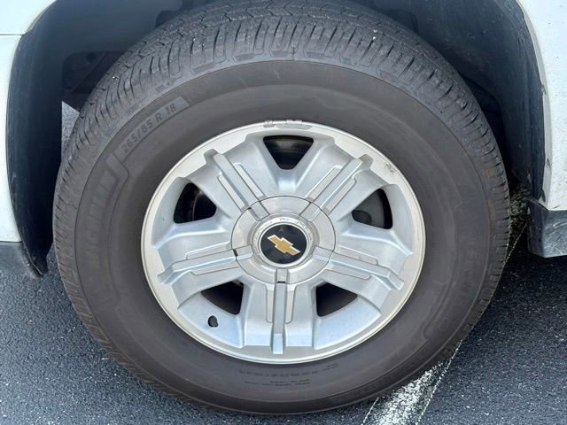 Used 2011 Chevrolet Tahoe LT w/ Suspension Package, Off-Road RWD image 32