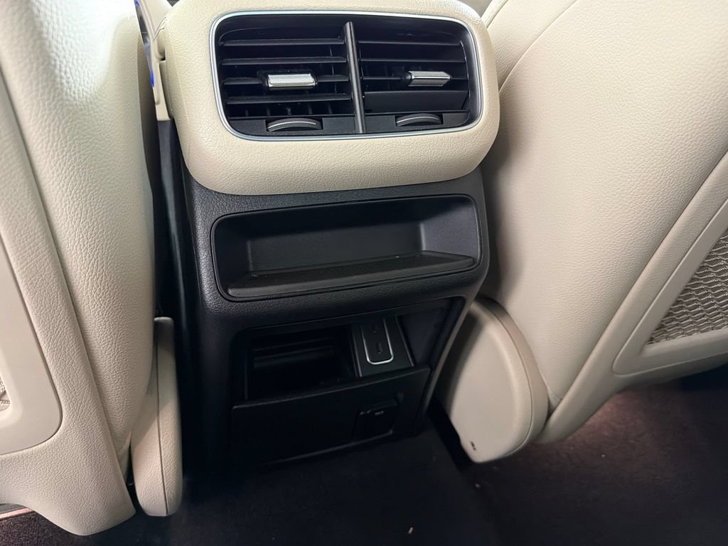 Certified 2023 Mercedes-Benz GLE 350 w/ Premium Package image 21