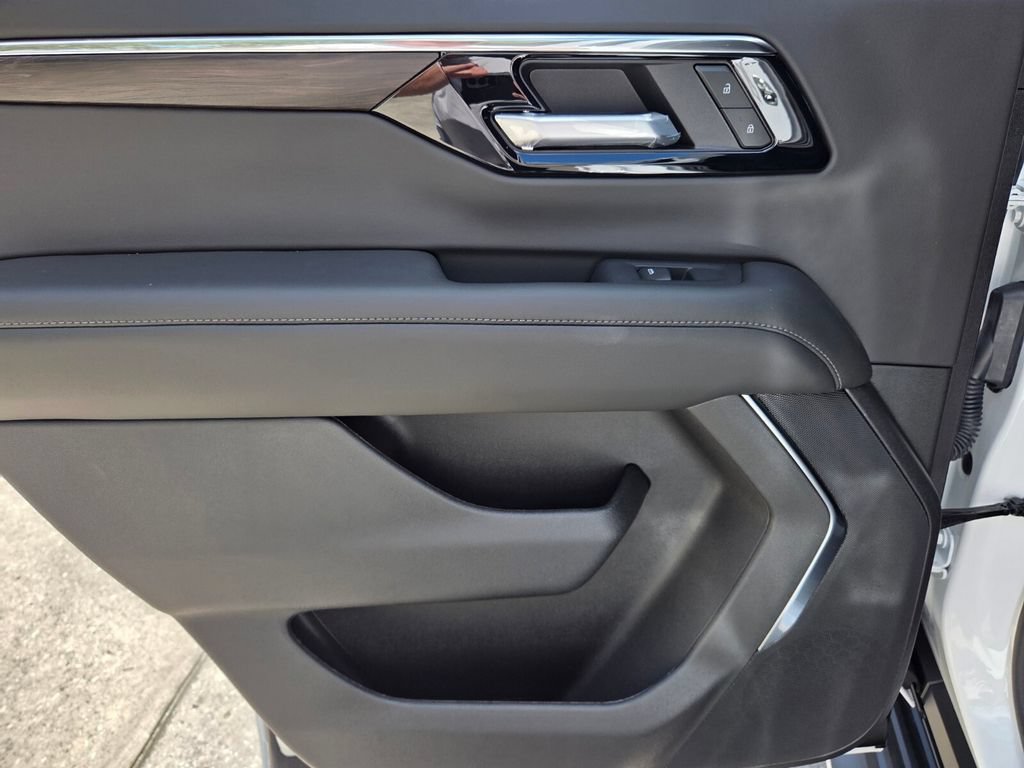 New 2026 Chevrolet Tahoe LS RWD image 21