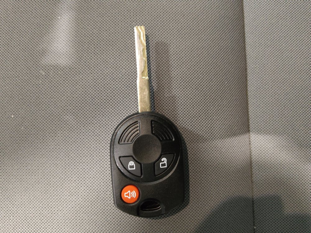 Used 2017 Ford Escape S FWD image 32