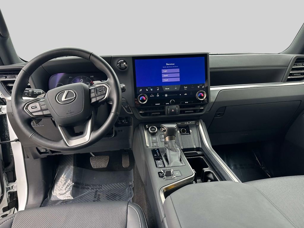 Certified 2025 Lexus GX 550 w/ Accessory Package (2T) image 19