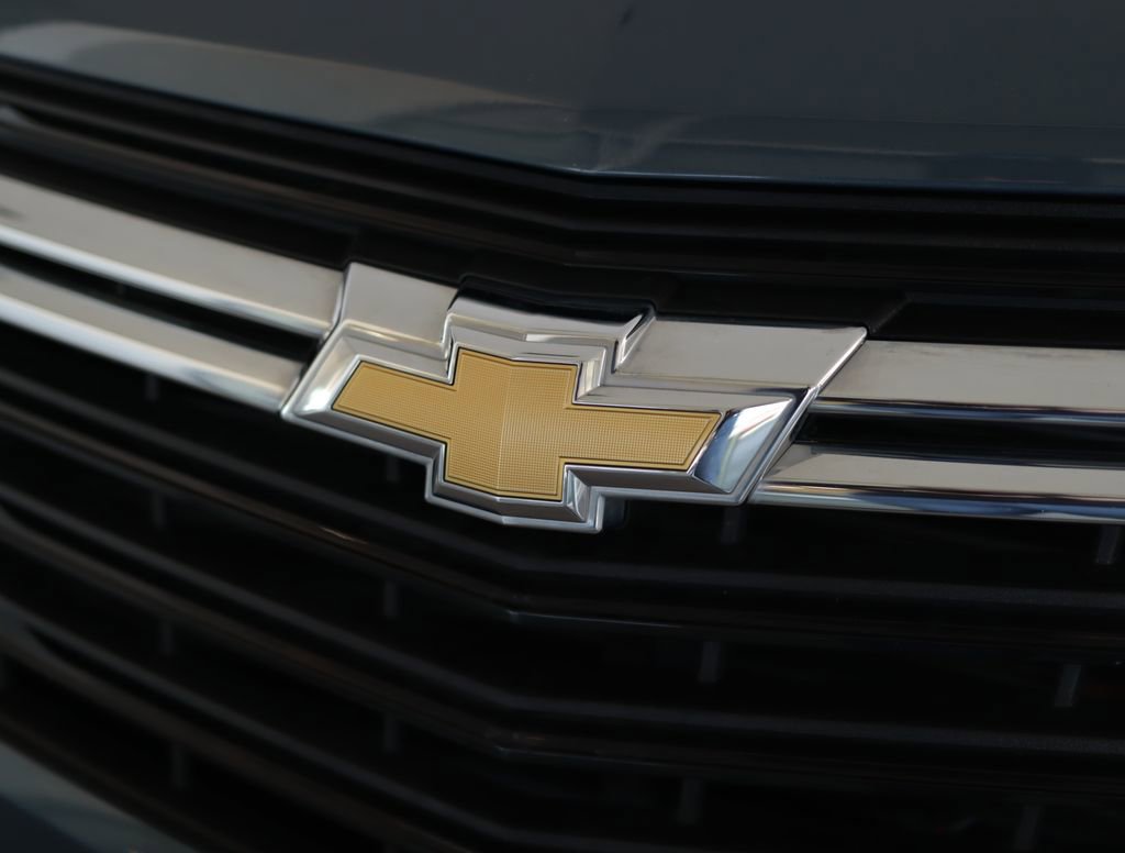 Used 2024 Chevrolet Equinox LT w/ LPO, Floor Liner Package FWD image 30