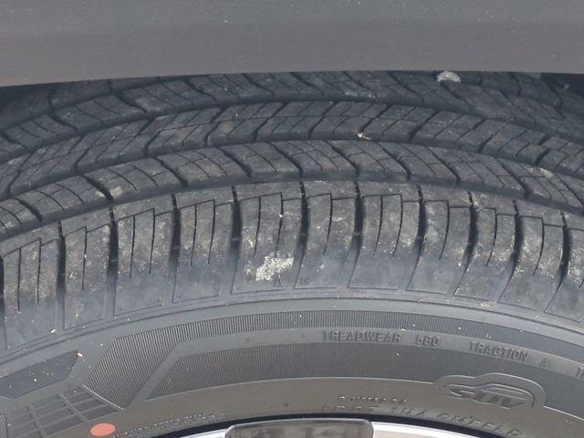 New 2026 Jeep Cherokee Laredo AWD/4WD image 11