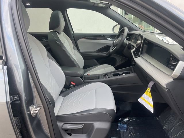 New 2026 Volkswagen Tiguan SE R-Line image 29