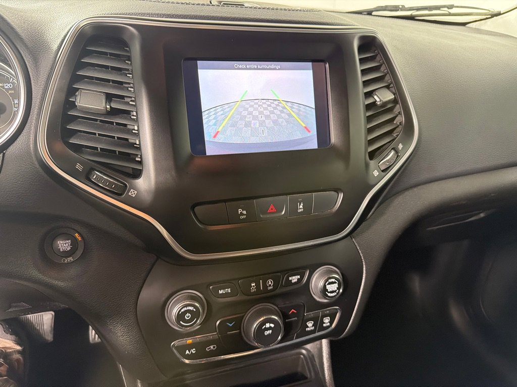 Used 2021 Jeep Cherokee Latitude Lux image 17