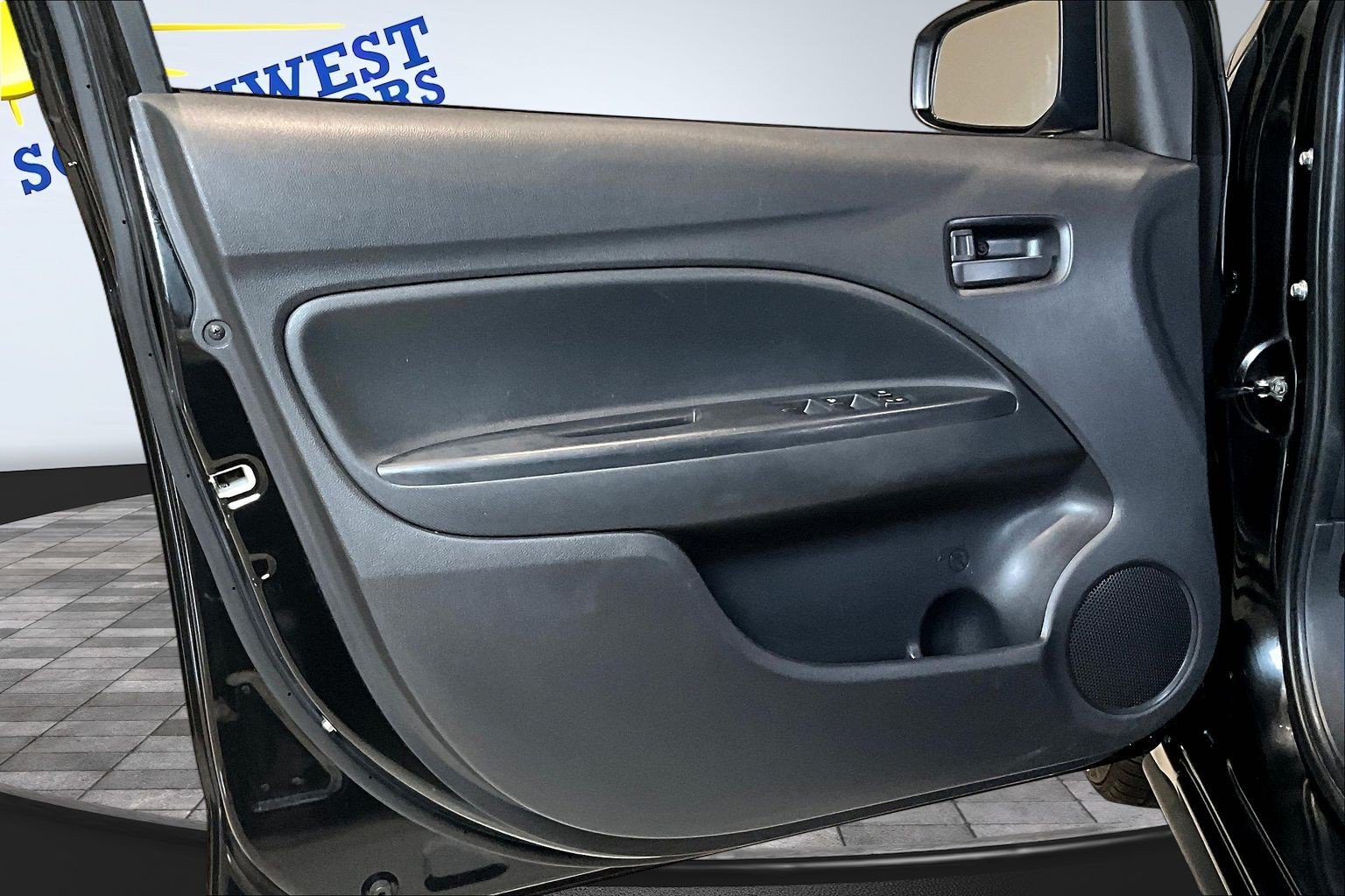 Used 2024 Mitsubishi Mirage ES FWD image 20