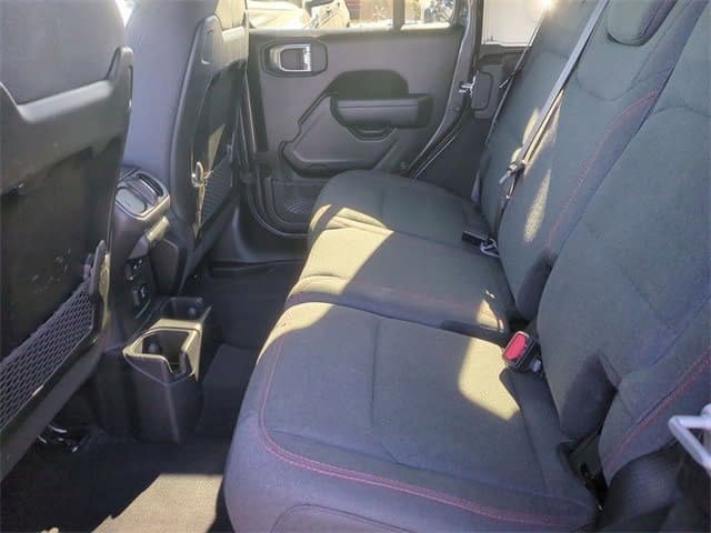 Used 2025 Jeep Wrangler Unlimited Rubicon image 20