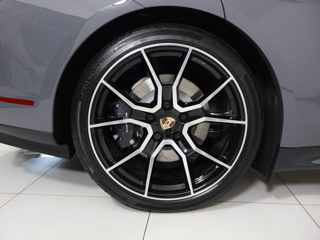 New 2026 Porsche Taycan RWD image 25