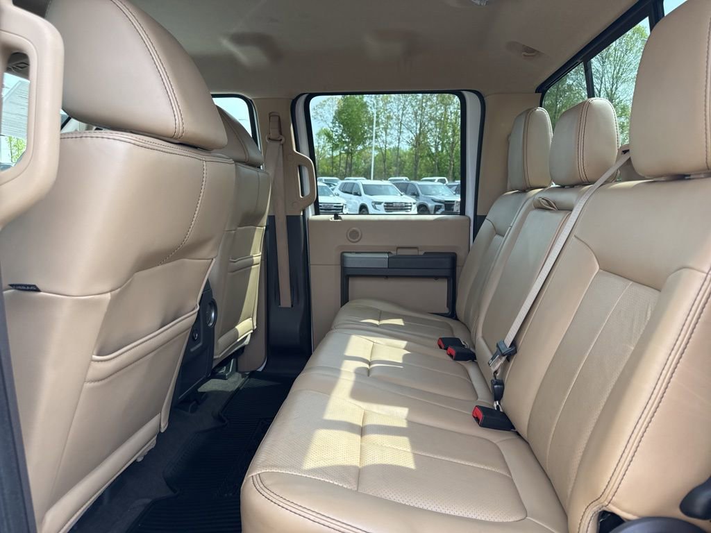 Used 2011 Ford F350 Lariat image 11