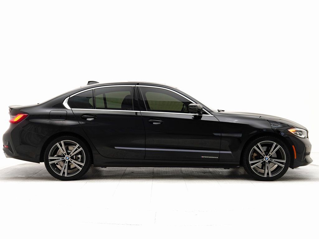 Used 2020 BMW 330i xDrive Sedan w/ Convenience Package image 2