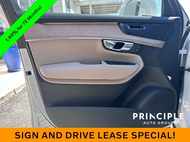New 2026 Volvo XC90 B6 Plus w/ Protection Package Premier image 20