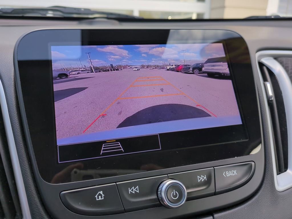 Used 2024 Chevrolet Malibu LT image 22