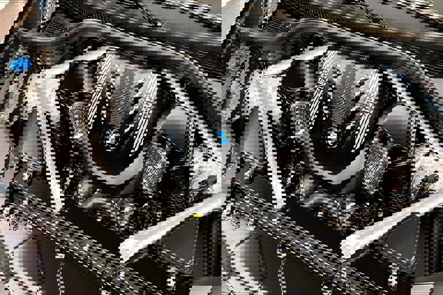 Used 2022 BMW X6 M50i w/ Executive Package image 31