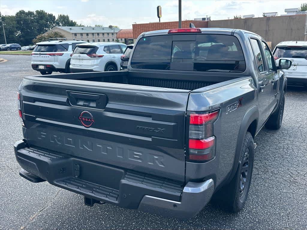 New 2027 Nissan Frontier PRO-4X w/ Tow Package RWD image 3