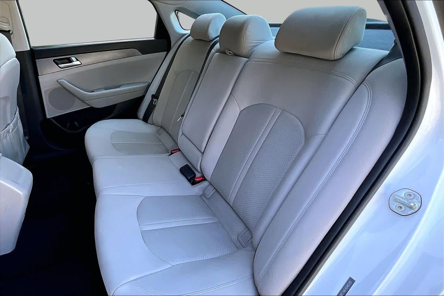 Used 2016 Hyundai Sonata SE FWD image 20