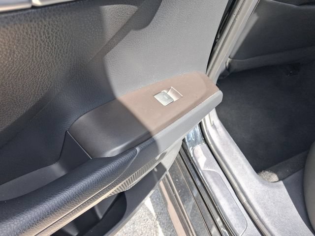 Used 2024 Toyota Camry SE FWD image 10