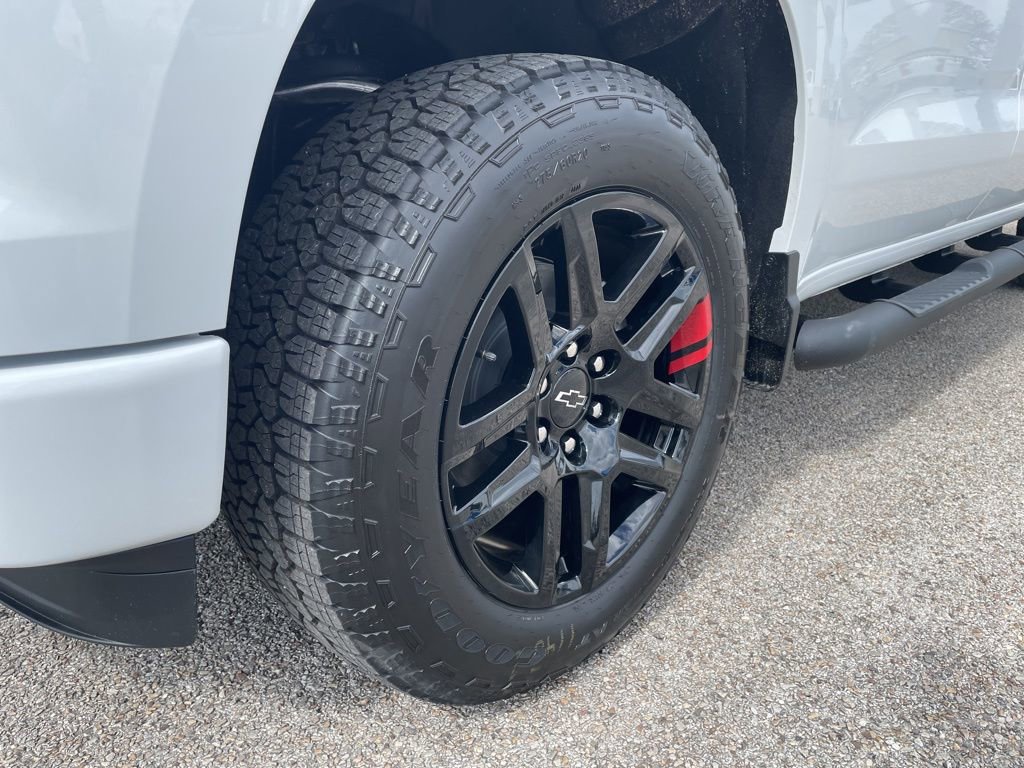 New 2026 Chevrolet Silverado 1500 RST w/ Redline Edition image 10