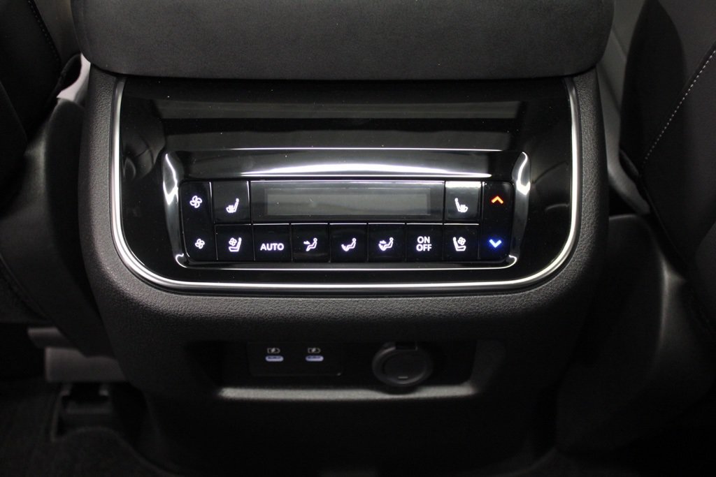 New 2025 INFINITI QX80 Luxe AWD/4WD image 35