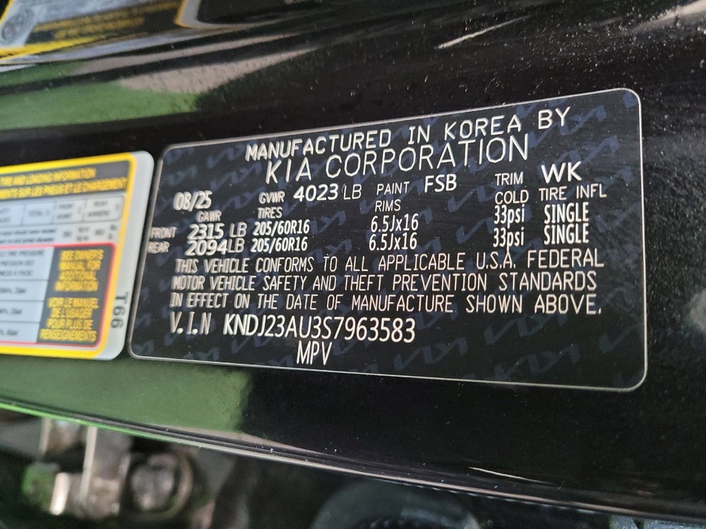 Used 2025 Kia Soul LX w/ LX Technology Package FWD image 33