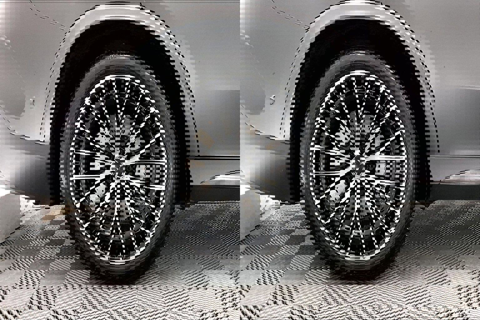 Used 2026 Mercedes-Benz GLC 43 AMG 4MATIC image 8