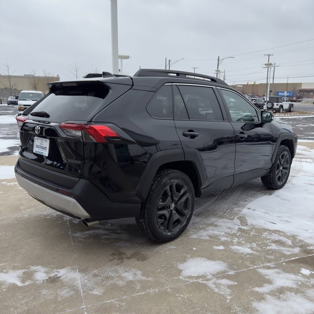 Used 2024 Toyota RAV4 Adventure image 3