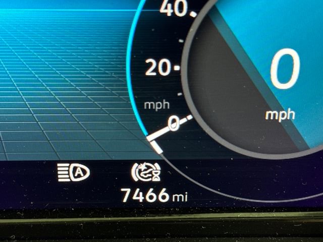 Used 2025 Volkswagen Atlas SEL image 17