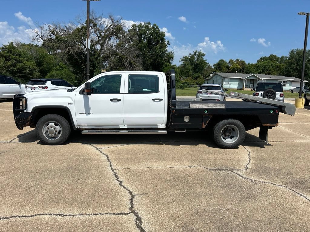 Used 2015 GMC Sierra 3500 4x4 Crew Cab w/ Sierra Convenience Package image 2