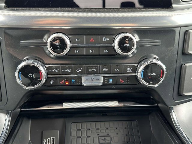 New 2025 Ford F150 Lariat w/ Equipment Group 502A High image 30