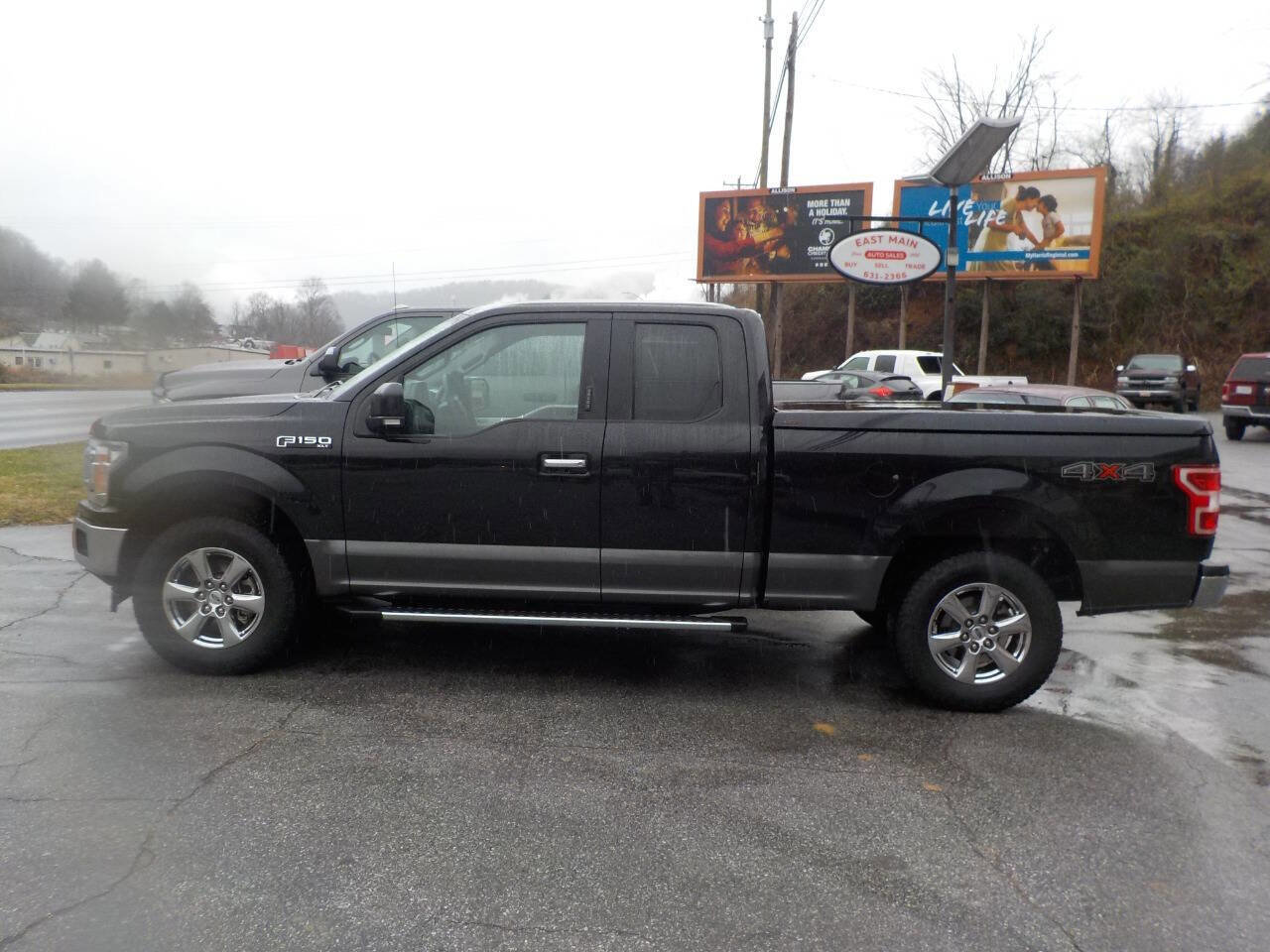 Used 2019 Ford F150 XLT w/ Equipment Group 302A Luxury image 1