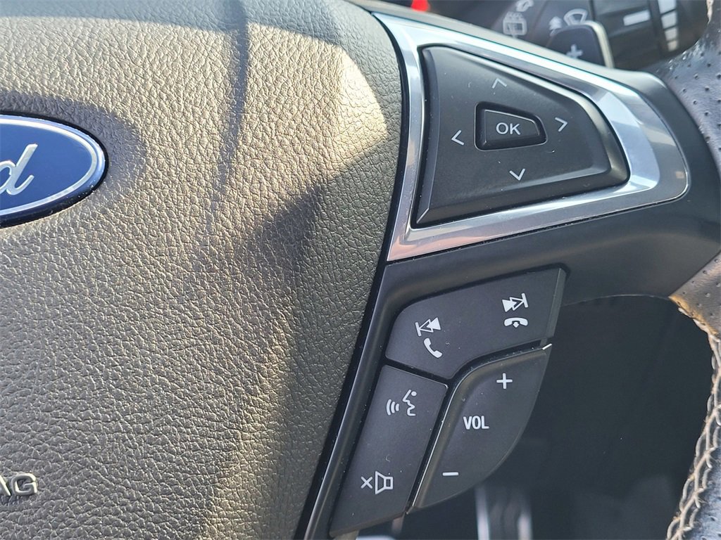 Used 2022 Ford Edge ST image 15