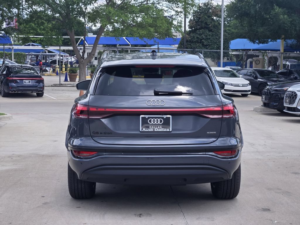 New 2027 Audi Q6 e-tron Premium AWD/4WD image 8