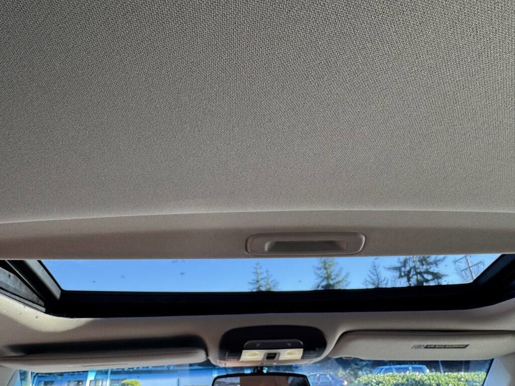 Used 2010 Acura TL SH-AWD image 22