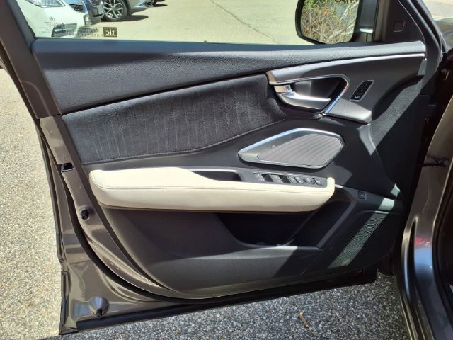 Used 2025 Acura RDX w/ Advance Package AWD/4WD image 12