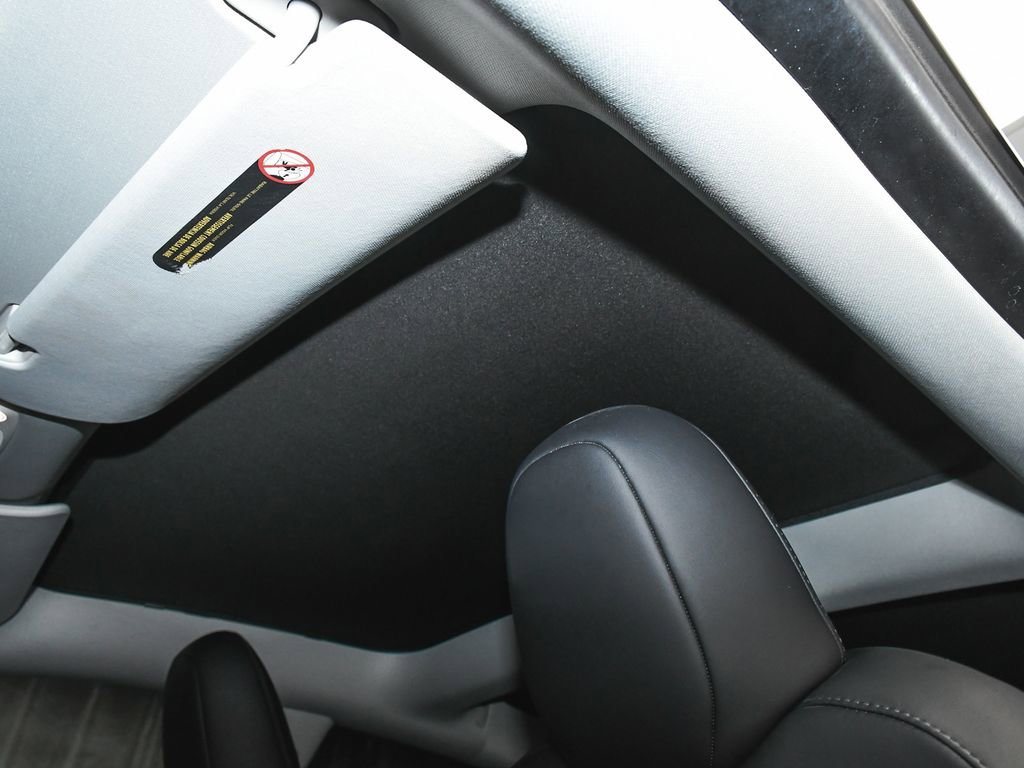 Used 2023 Tesla Model 3 Standard Range image 39