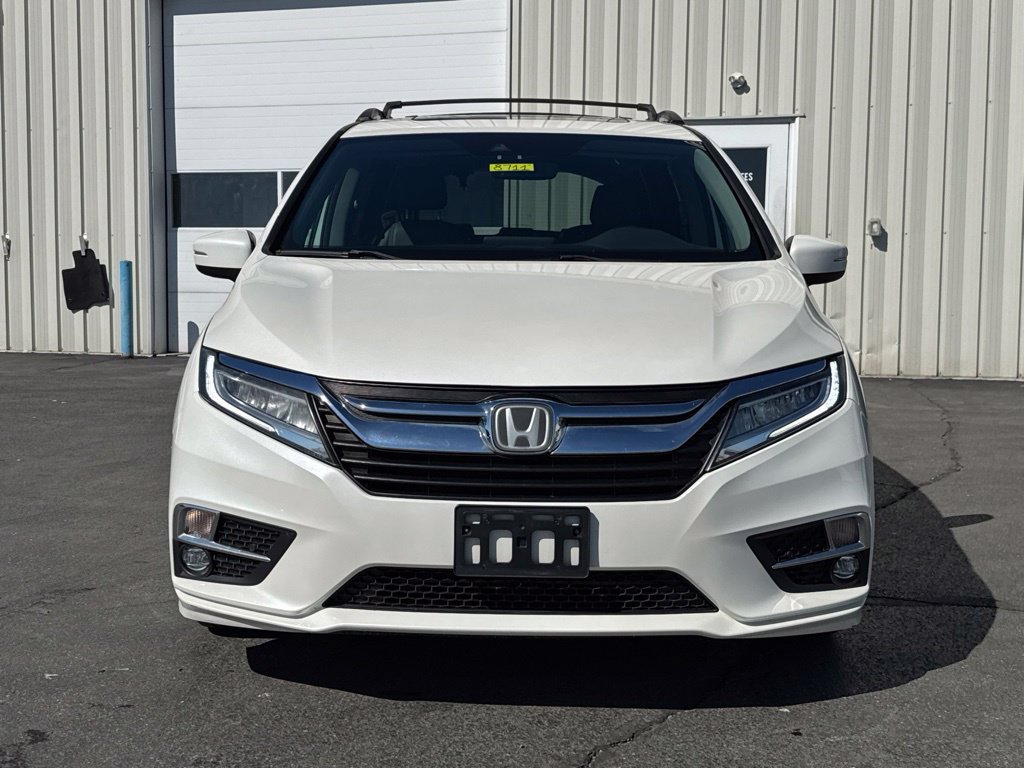 Used 2018 Honda Odyssey Touring image 2