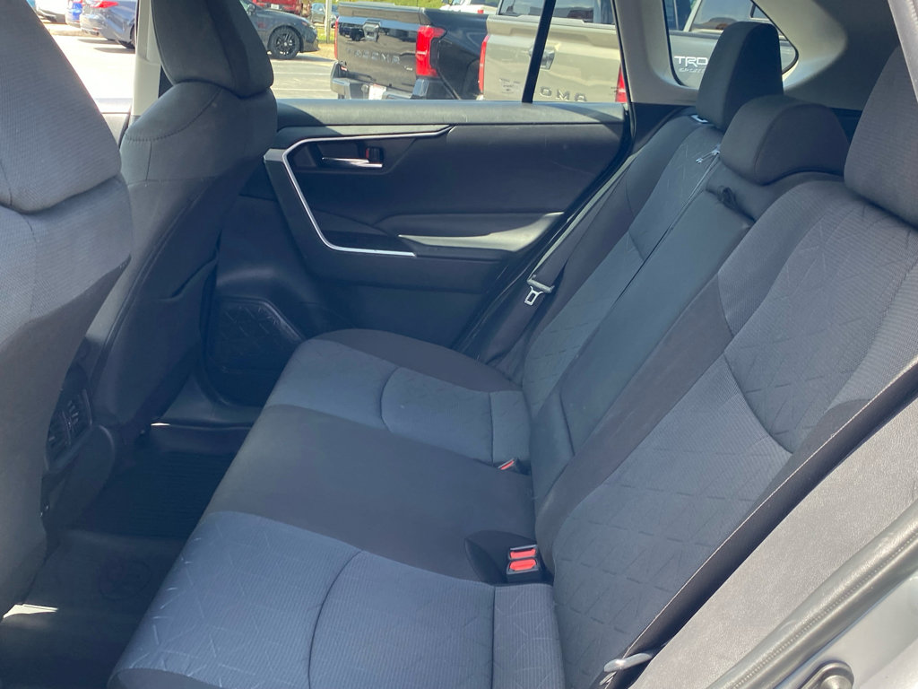 Used 2024 Toyota RAV4 XLE image 6