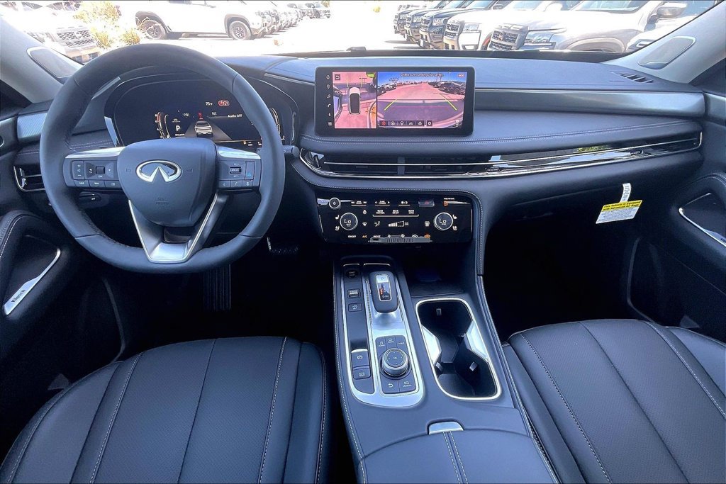 New 2027 INFINITI QX60 Luxe w/ Family Package FWD image 5