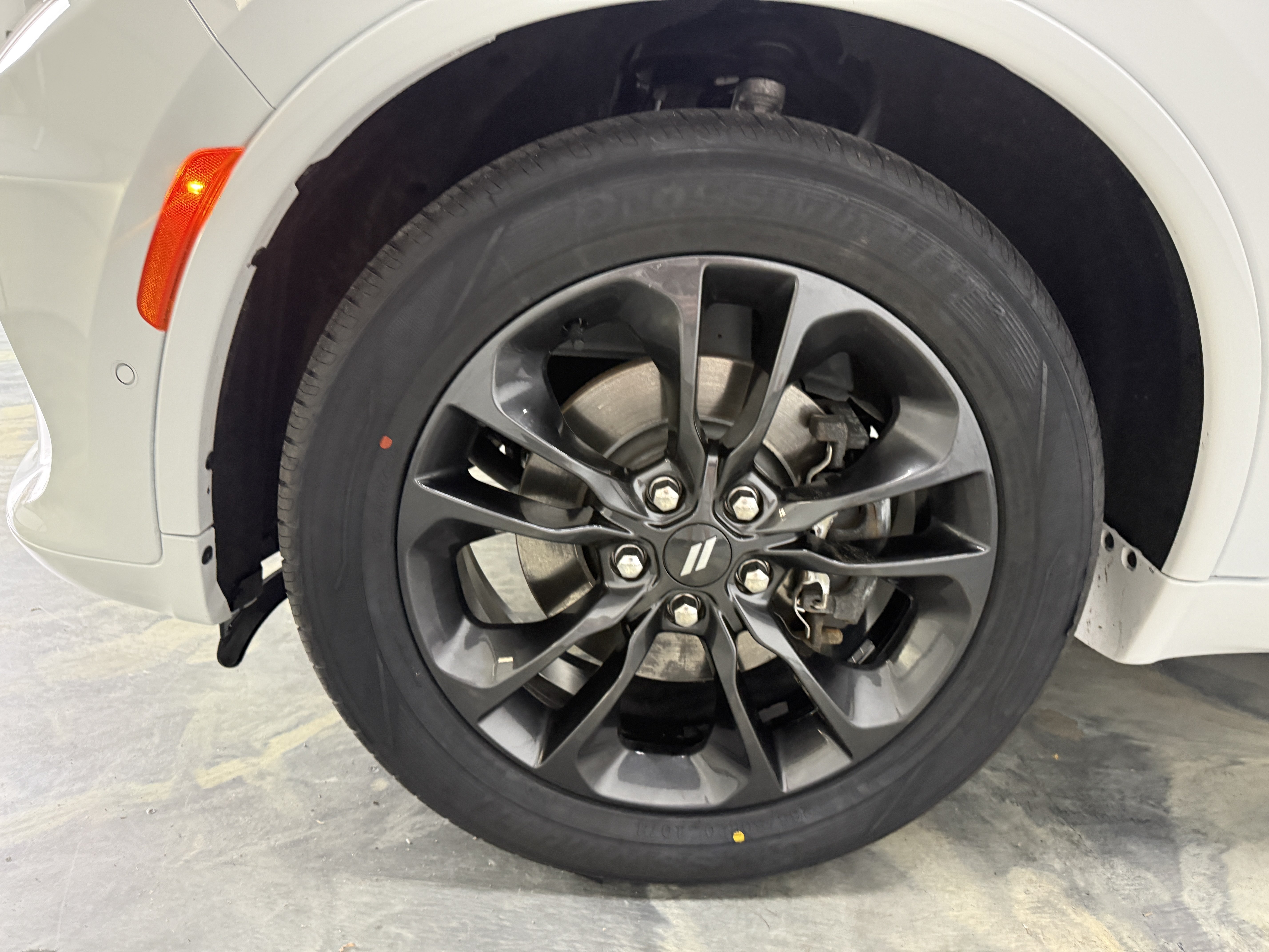 Used 2024 Dodge Durango R/T w/ Blacktop Package AWD/4WD image 28