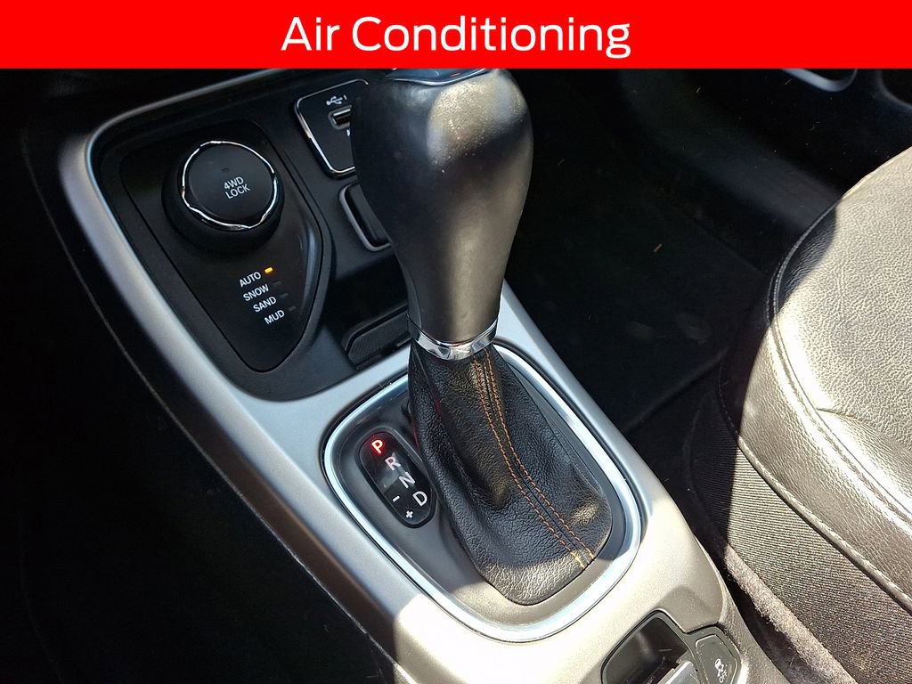 Used 2021 Jeep Compass Latitude w/ Trailer Tow Group image 14