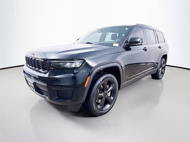 Used 2023 Jeep Grand Cherokee L Laredo image 3