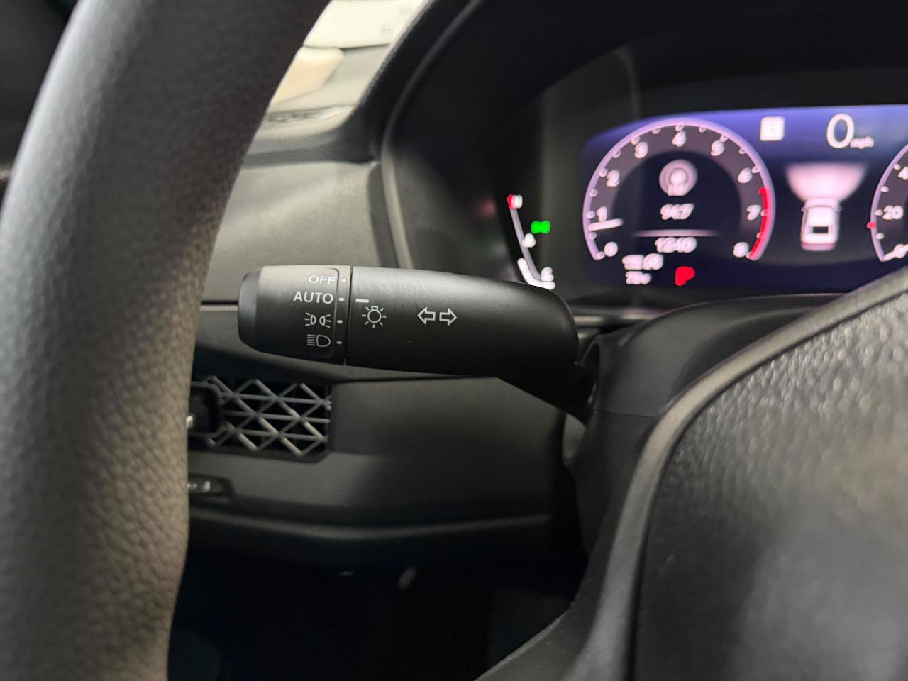 Used 2025 Honda Accord SE image 32
